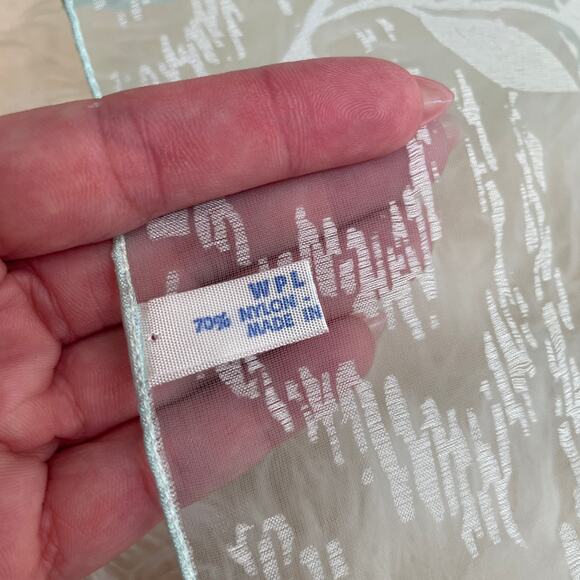 10-Piece Vintage Scarf Lot | Silk, Italy, Japan, Echo, Hand-Rolled, Rare Mix - Picture 15 of 16